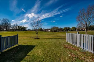 757 Spring Lake Dr, Middle Island, NY 11953 - Photo 26