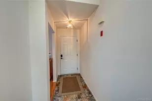 757 Spring Lake Dr, Middle Island, NY 11953 - Photo 4