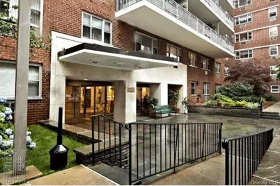 52-40 39 Avenue #4U, Woodside, NY 11377 - Photo 14
