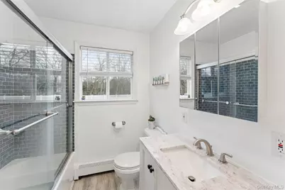 31 Howell Place, Speonk, NY 11972 - Photo 14