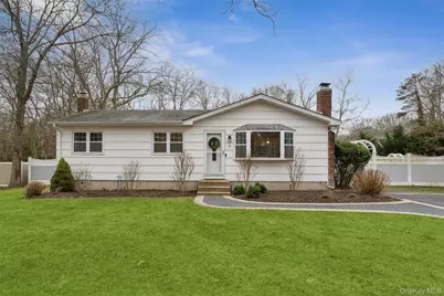 31 Howell Place, Speonk, NY 11972 - Photo 1