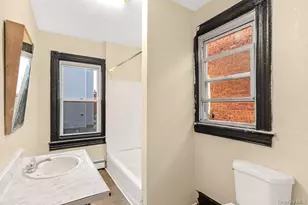 9 Monument St, Newburgh, NY 12550 - Photo 16