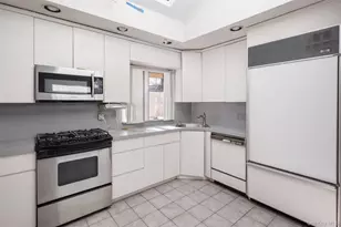 19 Birchwood Park Dr, Syosset, NY 11791 - Photo 16