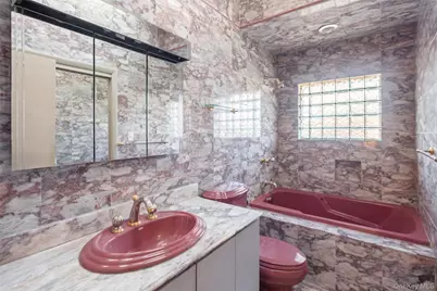 19 Birchwood Park Drive, Syosset, NY 11791 - Photo 22