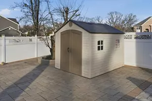 8 Hamilton Pl, Lake Grove, NY 11755 - Photo 50