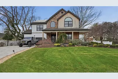 8 Hamilton Place, Lake Grove, NY 11755 - Photo 2