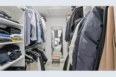 8 Hamilton Place, Lake Grove, NY 11755 - Photo 32