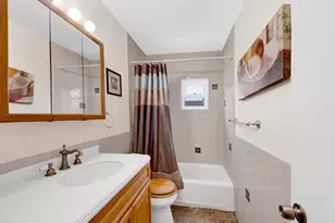 2576 Harding Ave, Bronx, NY 10465 - Photo 18