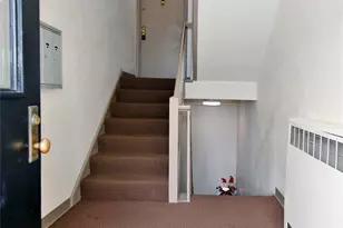 39 Avon Cir, Rye Brook, NY 10573 - Photo 4