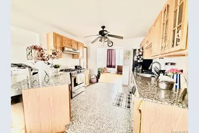 19 Birchwood Drive, Shirley, NY 11967 - Photo 8