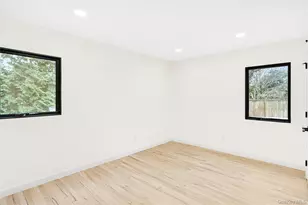 3 Shore Ln, Westhampton, NY 11977 - Photo 8