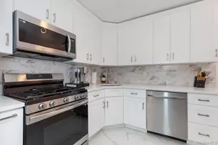 5 Sadore Ln, Yonkers, NY 10710 - Photo 2