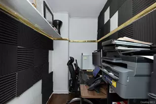 5 Sadore Ln, Yonkers, NY 10710 - Photo 8