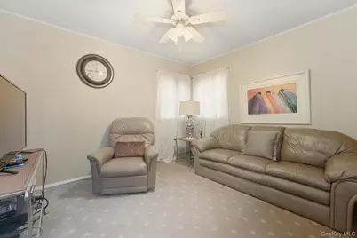 433 Westminster Road, Rockville Centre, NY 11570 - Photo 10
