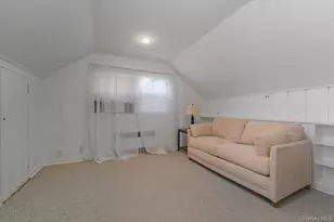 433 Westminster Rd, Rockville Centre, NY 11570 - Photo 12