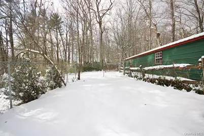 415 N Shore Drive, Wurtsboro, NY 12790 - Photo 32