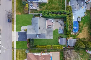 3 Walnut Pl, Massapequa, NY 11758 - Photo 40