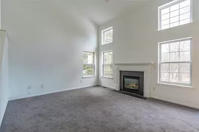 23 Alexander Drive, Washingtonville, NY 10992 - Photo 4