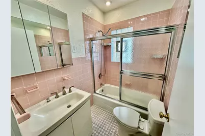 11-26 126th Street, College Point, NY 11356 - Photo 4