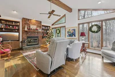 229 Betsy Ross Drive, Orangeburg, NY 10962 - Photo 22