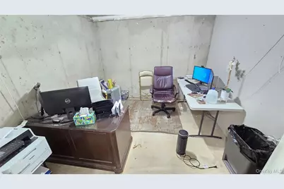 9 Gibbs Court #201, Monsey, NY 10952 - Photo 16