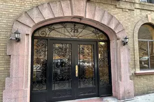 225 Bennett Ave, New York, NY 10040 - Photo 4