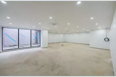165-02 Sanford Avenue, Flushing, NY 11358 - Photo 42