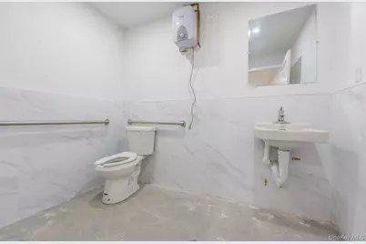 165-02 Sanford Avenue, Flushing, NY 11358 - Photo 34