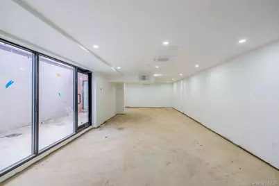 165-02 Sanford Avenue, Flushing, NY 11358 - Photo 40