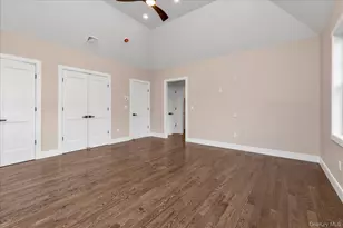 34 Calumet Dr, Dix Hills, NY 11746 - Photo 26