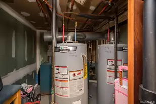 41 Atlantic Ave, Freeport, NY 11520 - Photo 32