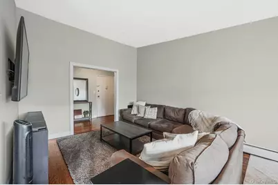 22 Ivy Street #6B, Farmingdale, NY 11735 - Photo 8