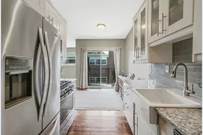 22 Ivy Street #6B, Farmingdale, NY 11735 - Photo 16