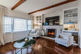 31 Jacobson Ave, Huntington, NY 11743 - Photo 6