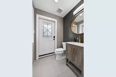 14 Woodland Drive, Old Bethpage, NY 11804 - Photo 12