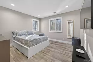 14 Woodland Dr, Old Bethpage, NY 11804 - Photo 18