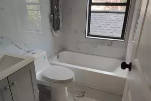 132-25 Ruby St, Ozone Park, NY 11414 - Photo 12