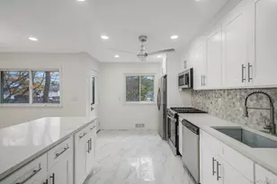 10 Elayne Ct, Smithtown, NY 11787 - Photo 10