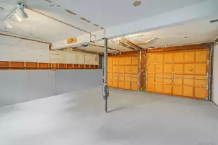 10 Elayne Ct, Smithtown, NY 11787 - Photo 26