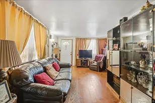 145-34 130th Ave, Jamaica, NY 11436 - Photo 2