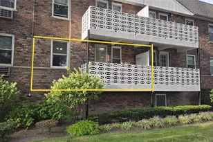 30 Daley Pl, Lynbrook, NY 11563 - Photo 24