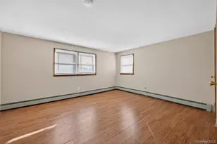 128 Beech St, Floral Park, NY 11001 - Photo 12