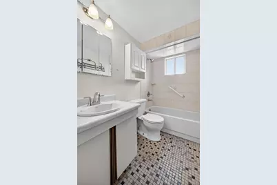 128 Beech Street, Floral Park, NY 11001 - Photo 14