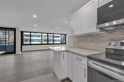 166-40 Powells Cove Blvd #2A, Whitestone, NY 11357 - Photo 4