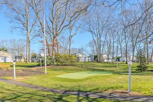 1661 Old Country Rd, Riverhead, NY 11901 - Photo 28