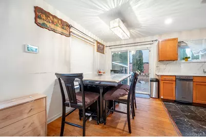 96 5th Avenue, Holtsville, NY 11742 - Photo 8