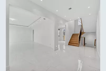 13 Elener Lane #202, Spring Valley, NY 10977 - Photo 4