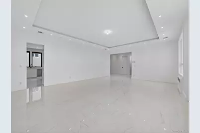 13 Elener Lane #202, Spring Valley, NY 10977 - Photo 6
