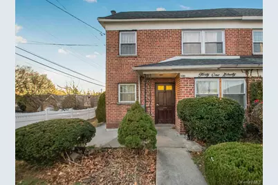 4190 E Tremont Avenue, Bronx, NY 10465 - Photo 2