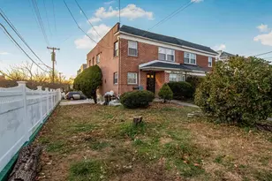 4190 E Tremont Ave, Bronx, NY 10465 - Photo 34